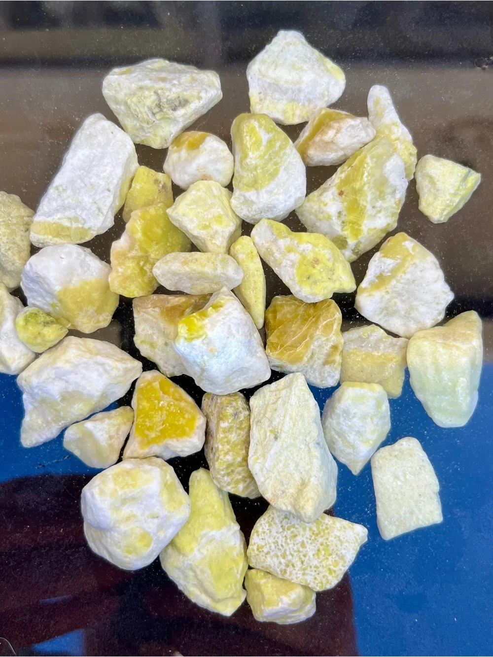🍒 5/$25 🍒 46 Pieces of Raw Lime Green Serpentine